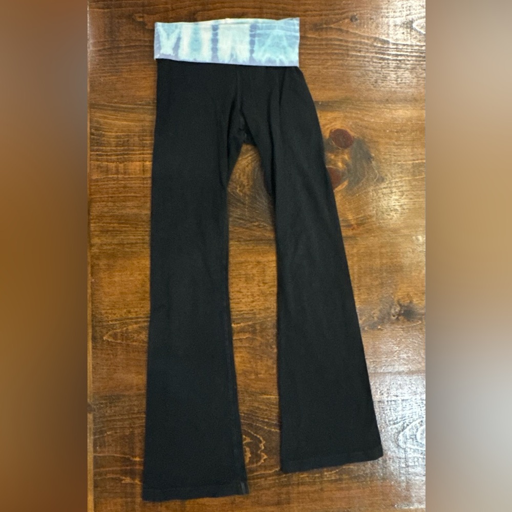 Hard Tail Tie-Dye Flare Leggings - Picture 3 of 5